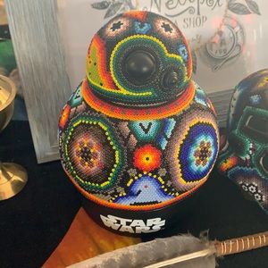 Huichol crafts